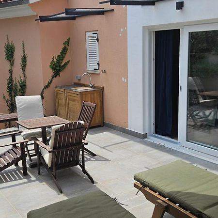 Apartment Maya Near The Beach Премантура Екстер'єр фото
